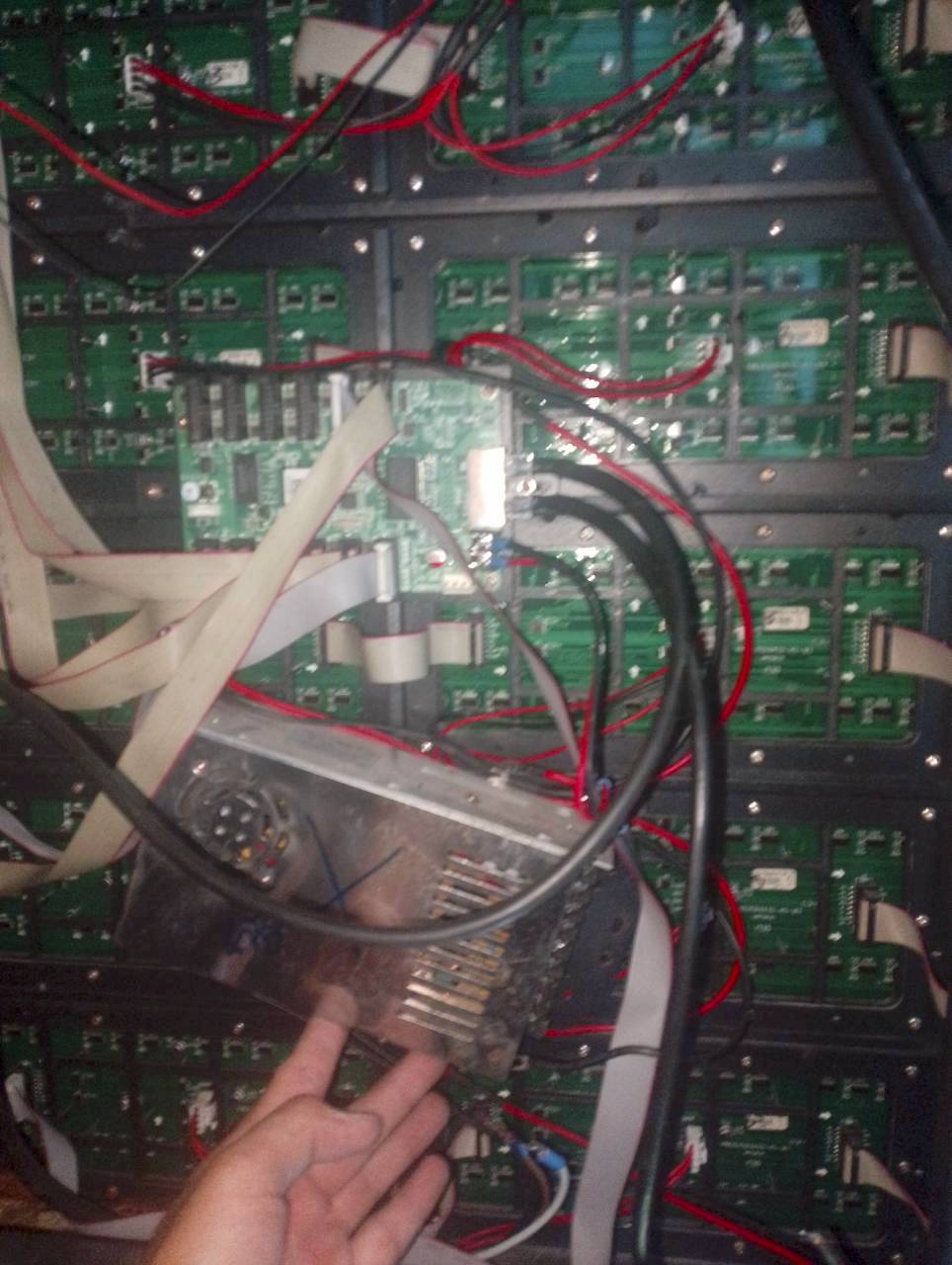 งานจ้างเหมาซ่อมป้ายประชาสัมพันธ์ LED OUTDOOR (บ้านฟ้า) เทศบาลบึงยี่โถ