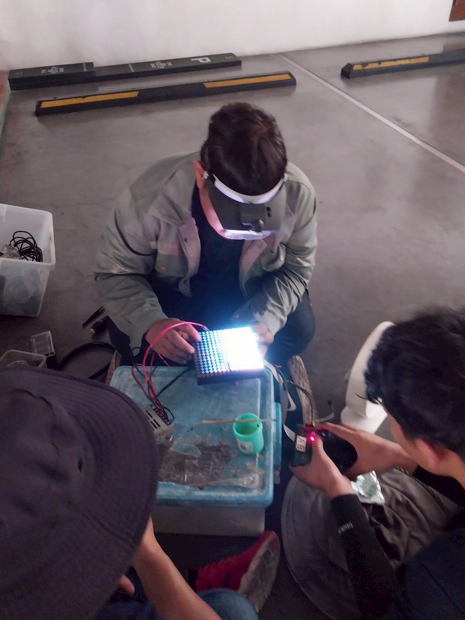 ซ่อมแซมอุปกรณ์ที่ชำรุด ทดสอบก่อนติดตั้งคืน