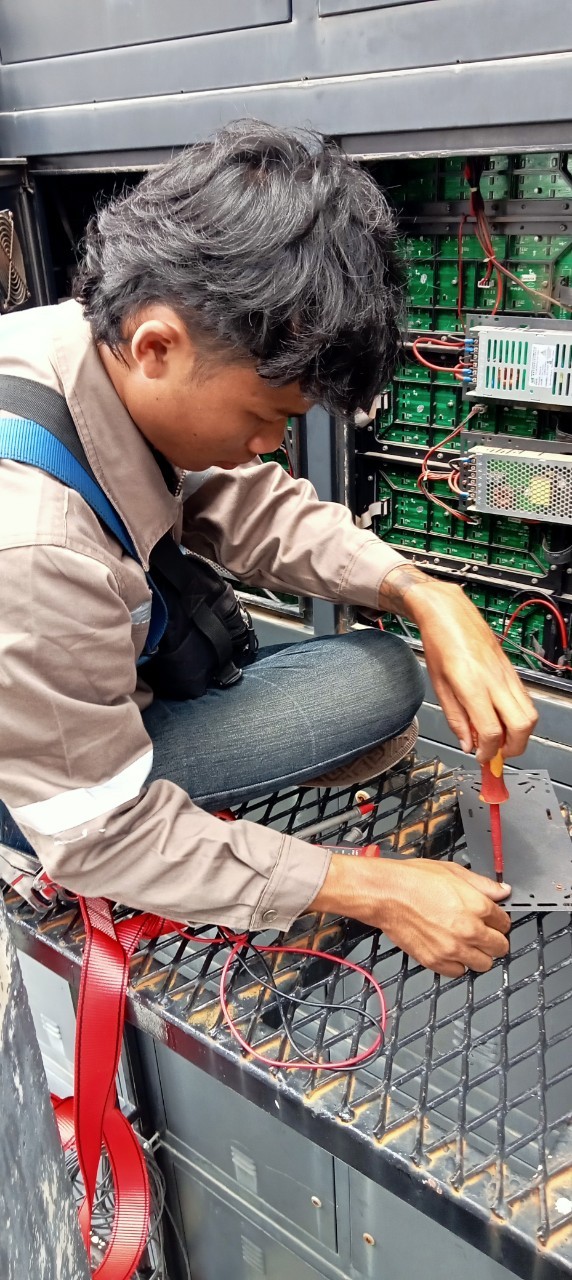 เปลี่ยนอะไหล่ทดแทนของเดิมที่เสียชำรุด